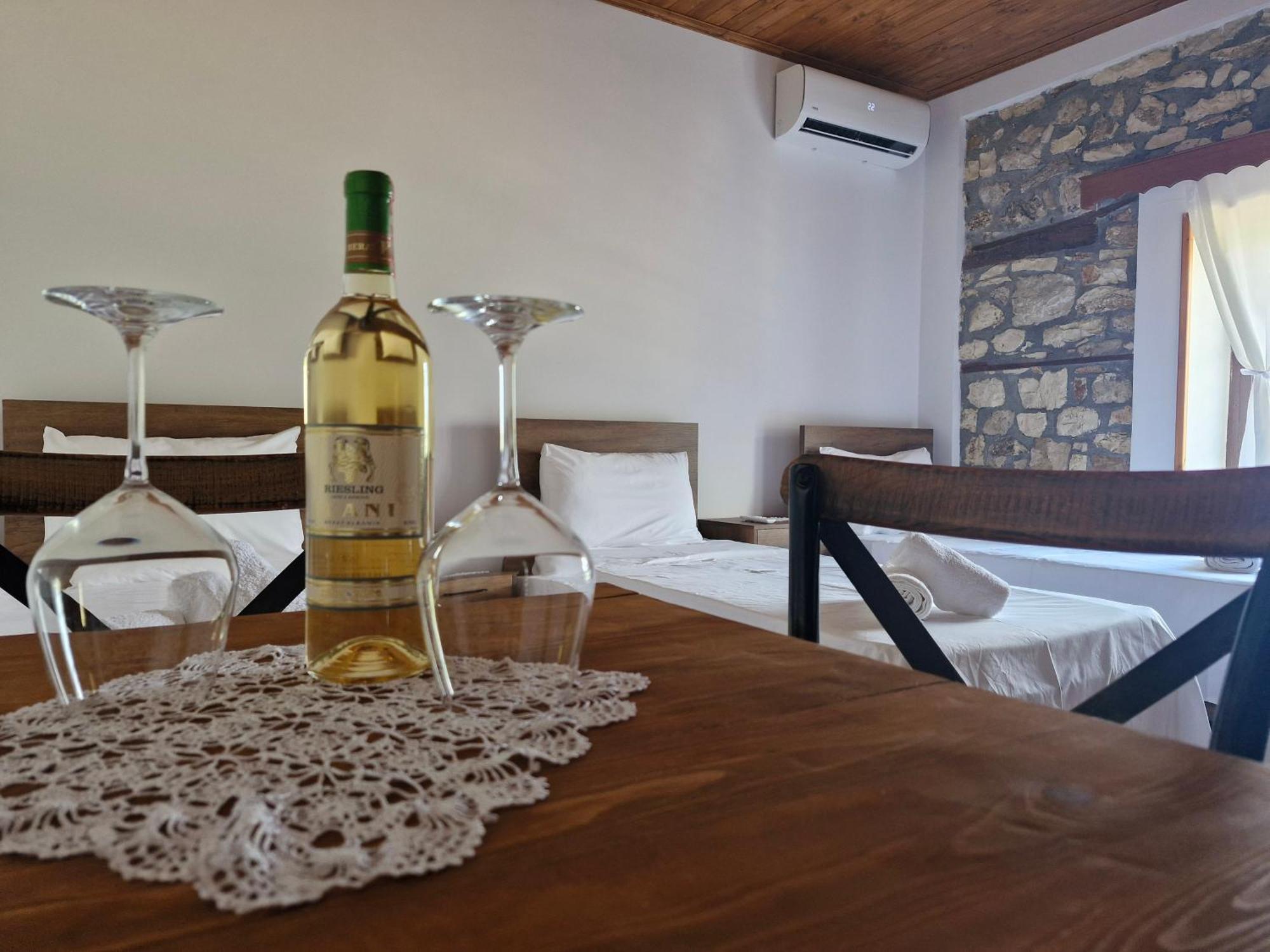 Villa Shpiragu Village Experience Berat Room photo